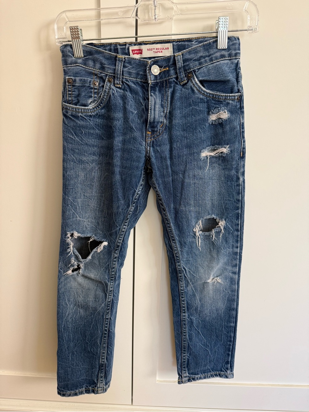Kids 502 Levi's regular tapper Distressed Blue Jeans